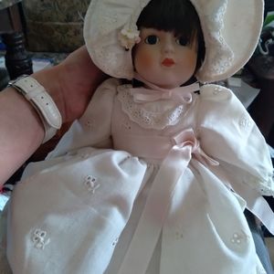 Petticoats & Lace porcelain doll PLEASE READ DESCRIPTION!